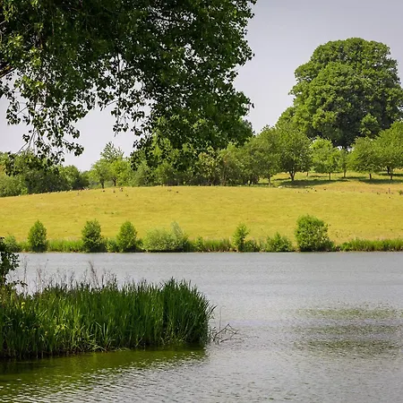 Am Moenchneversdorfer *