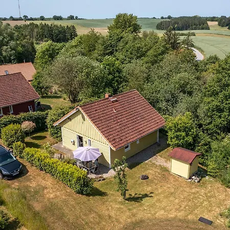 Am Moenchneversdorfer 펜션